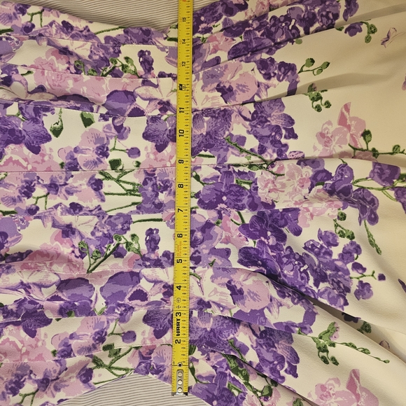 ADRIANNA PAPELL IVORY PURPLE FLORAL HALTER NECK SLEEVELESS FIT & FLARE DRESS - Picture 4 of 8